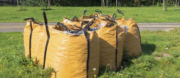 Decisions on Junk Removal: Supported or Solo?