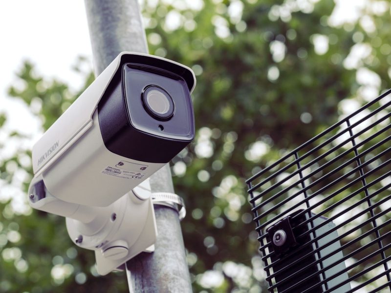 Modern Video Security Technology Enhancing Building Protection with Real-Time Footage Access